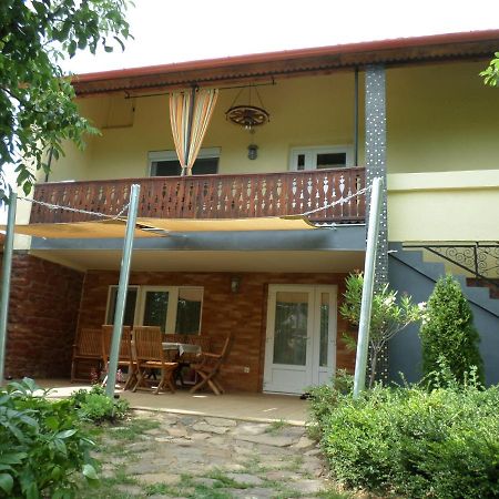 Ferienwohnung Szabadido Vendeghaz Révfülöp Exterior foto