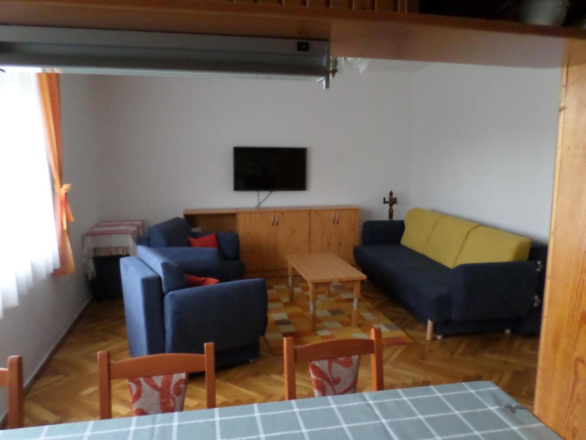Ferienwohnung Szabadido Vendeghaz Révfülöp Exterior foto