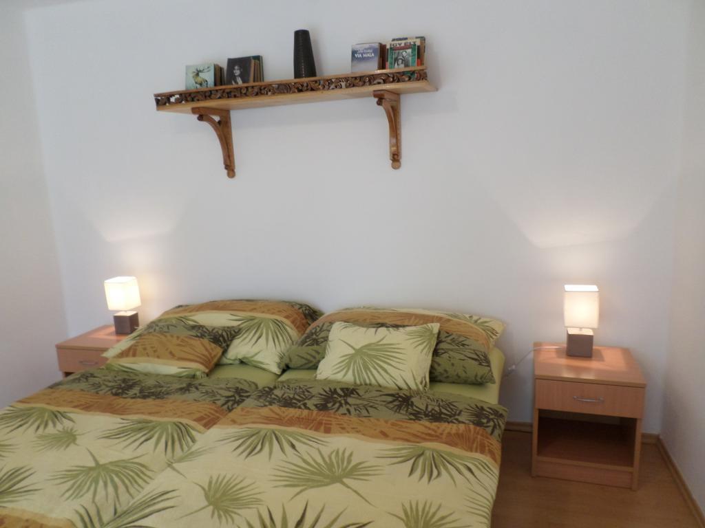 Ferienwohnung Szabadido Vendeghaz Révfülöp Exterior foto