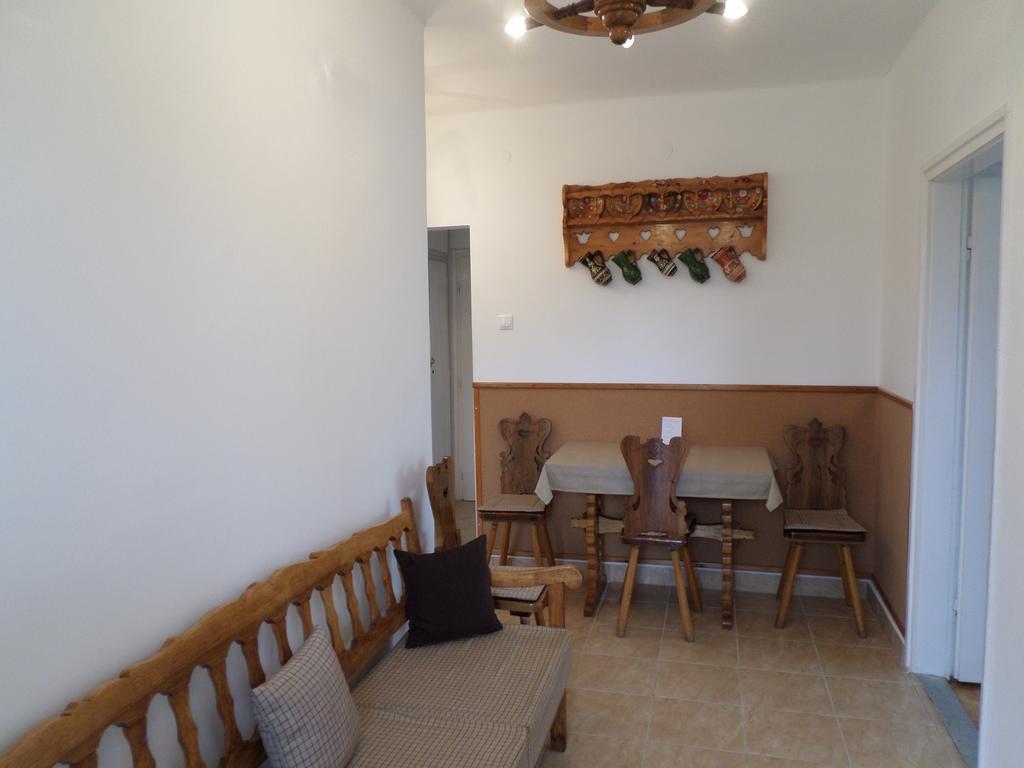 Ferienwohnung Szabadido Vendeghaz Révfülöp Exterior foto