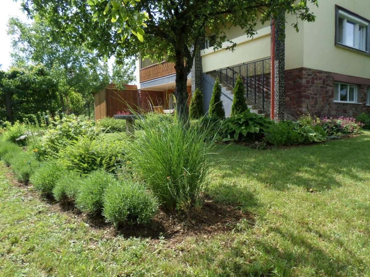 Ferienwohnung Szabadido Vendeghaz Révfülöp Exterior foto